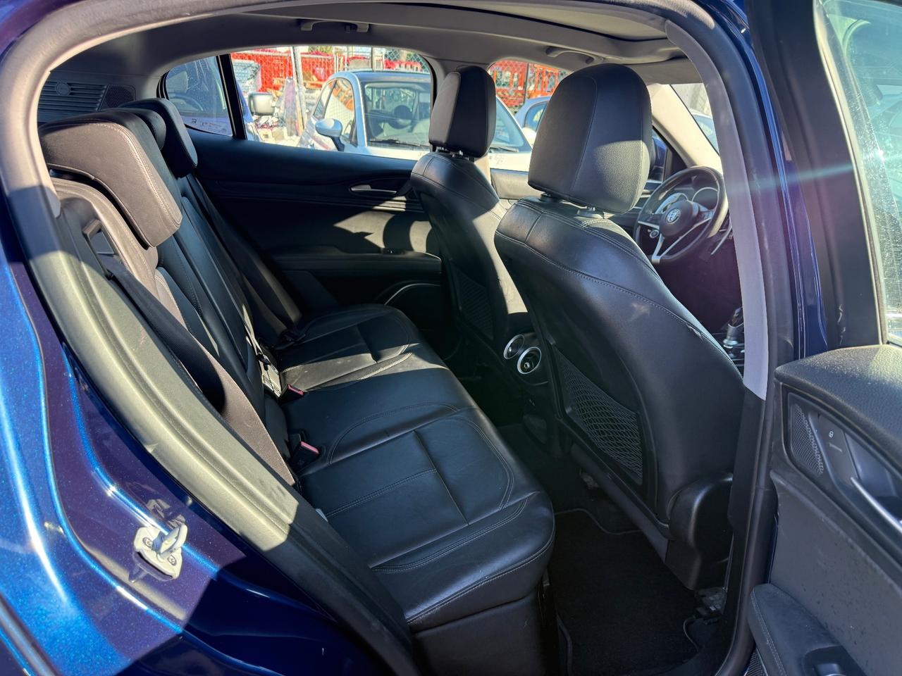 Alfa Romeo Stelvio 2.2 Turbodiesel 180 CV AT8 Q4 Executive