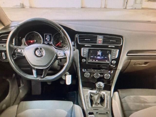 Volkswagen Golf 2.0 TDI 5p. Highline BlueMotion Technology Executive