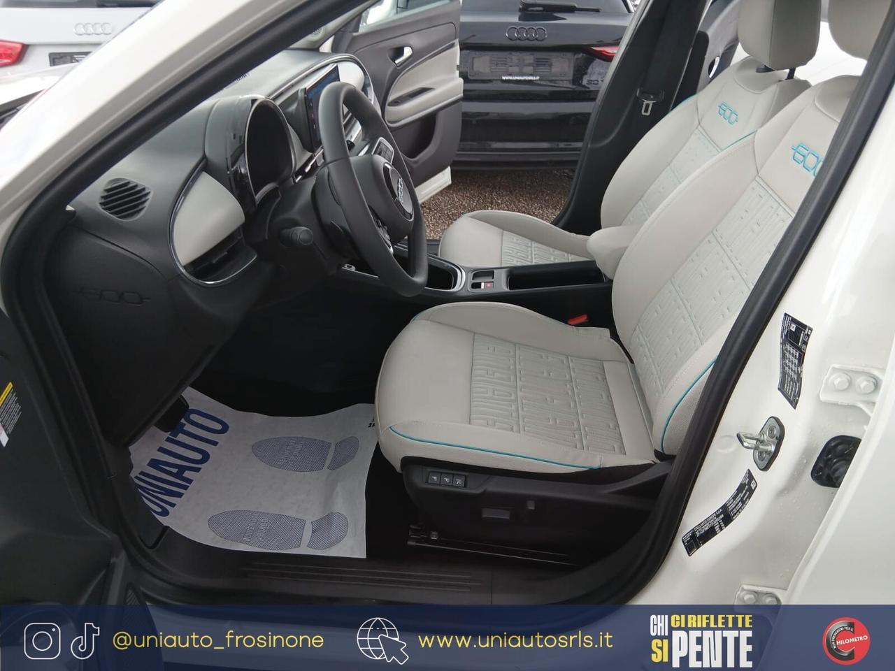 Fiat 600 Hybrid 110 CV DCT MHEV La Prima