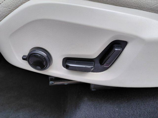 VOLVO XC90 B5 (d) AWD Geartronic Momentum Pro