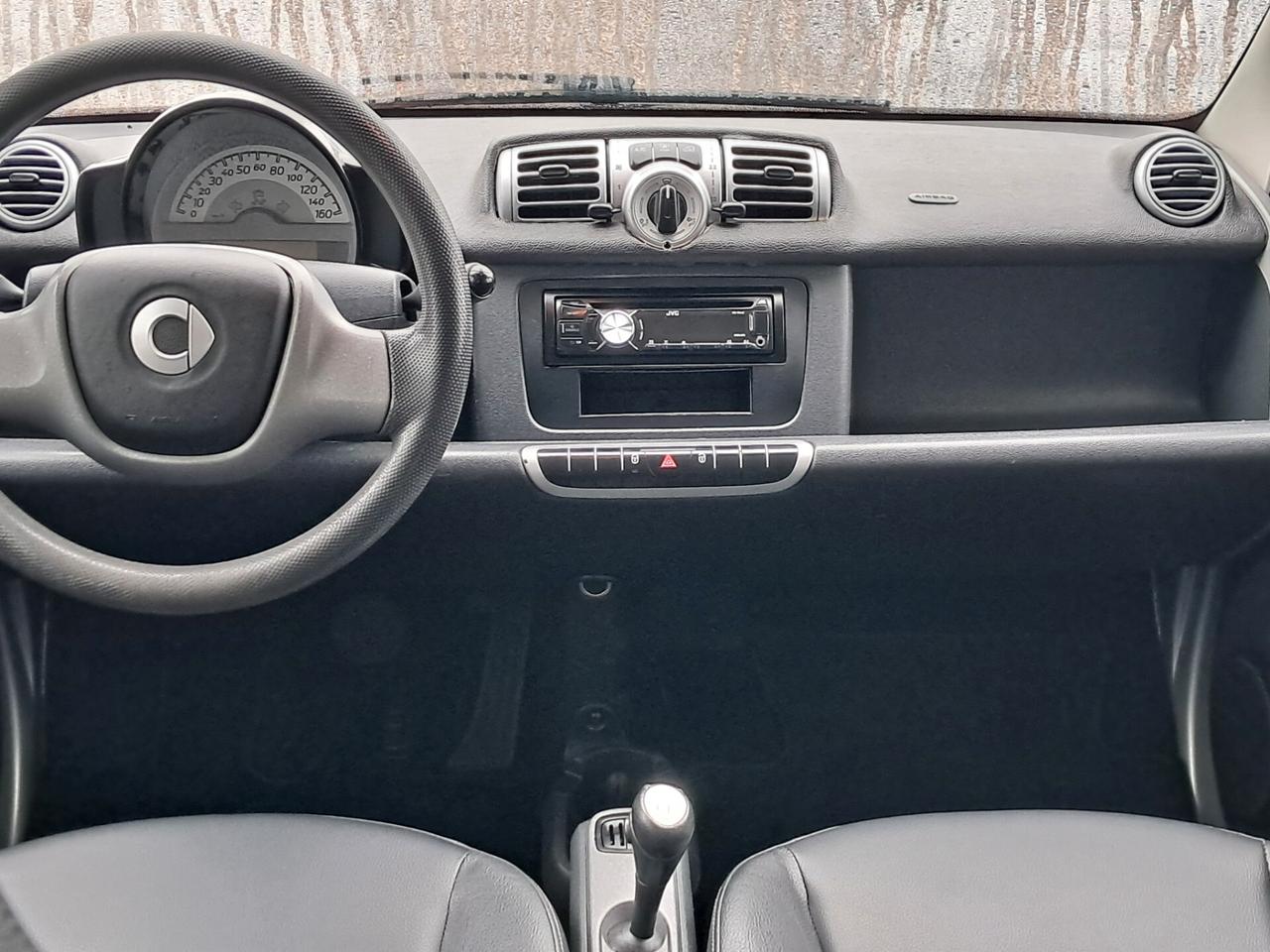 Smart ForTwo 1000 45 kW MHD coupé pure Neopatentati