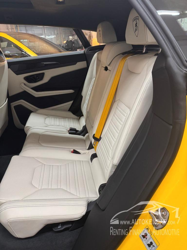 Lamborghini Urus 4.0 V8 phev SE auto