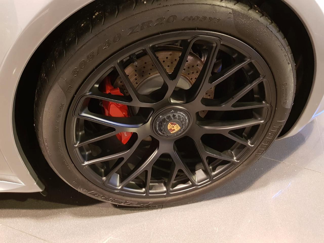 Porsche 911/991 3.8 Carrera 4 Targa GTS 430cv