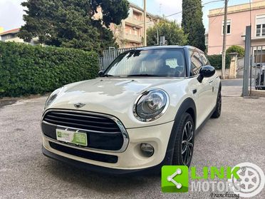 MINI Cooper D .