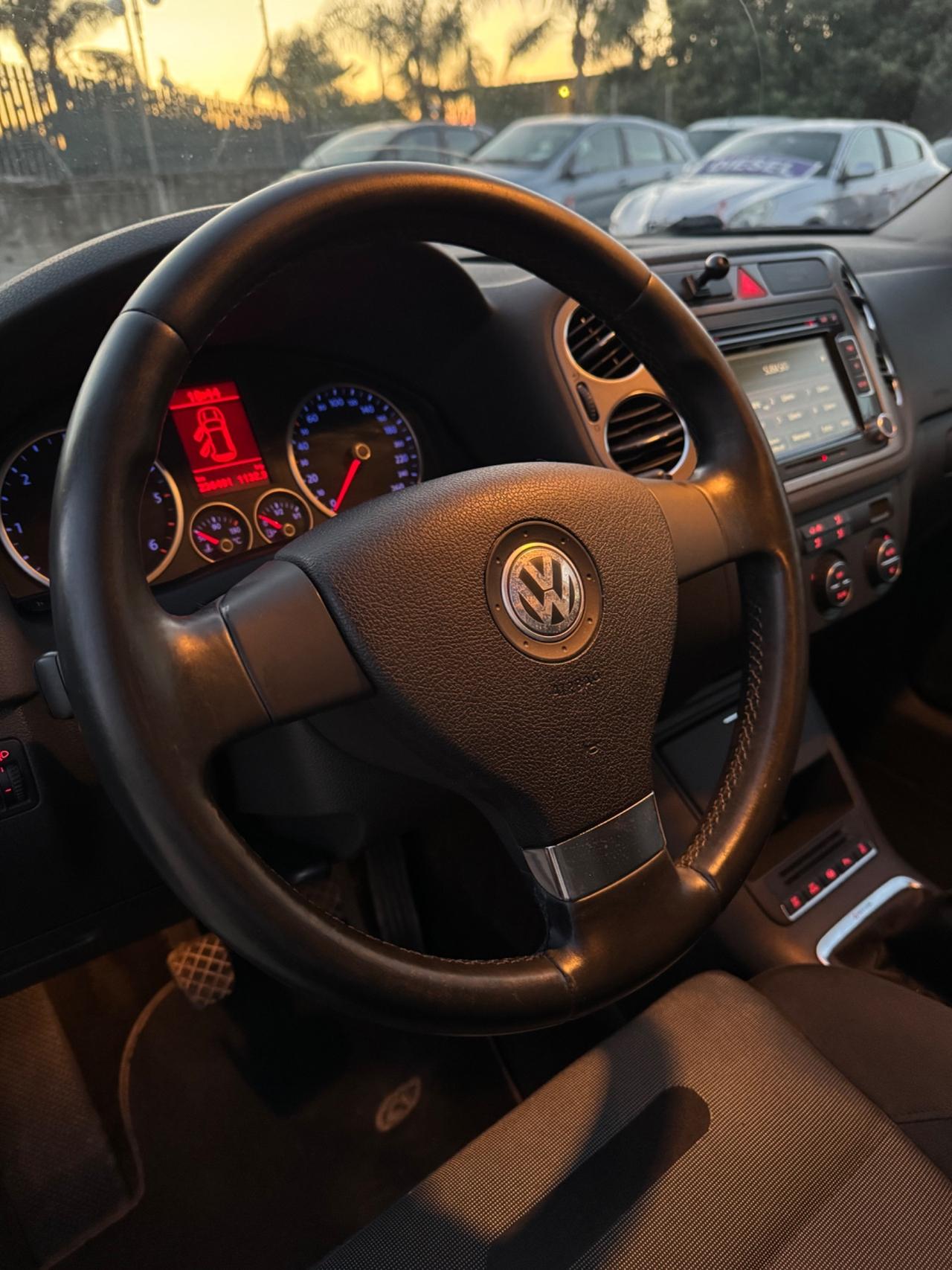 Volkswagen Tiguan 2.0 TDI DPF 4MOTION Sport & Style