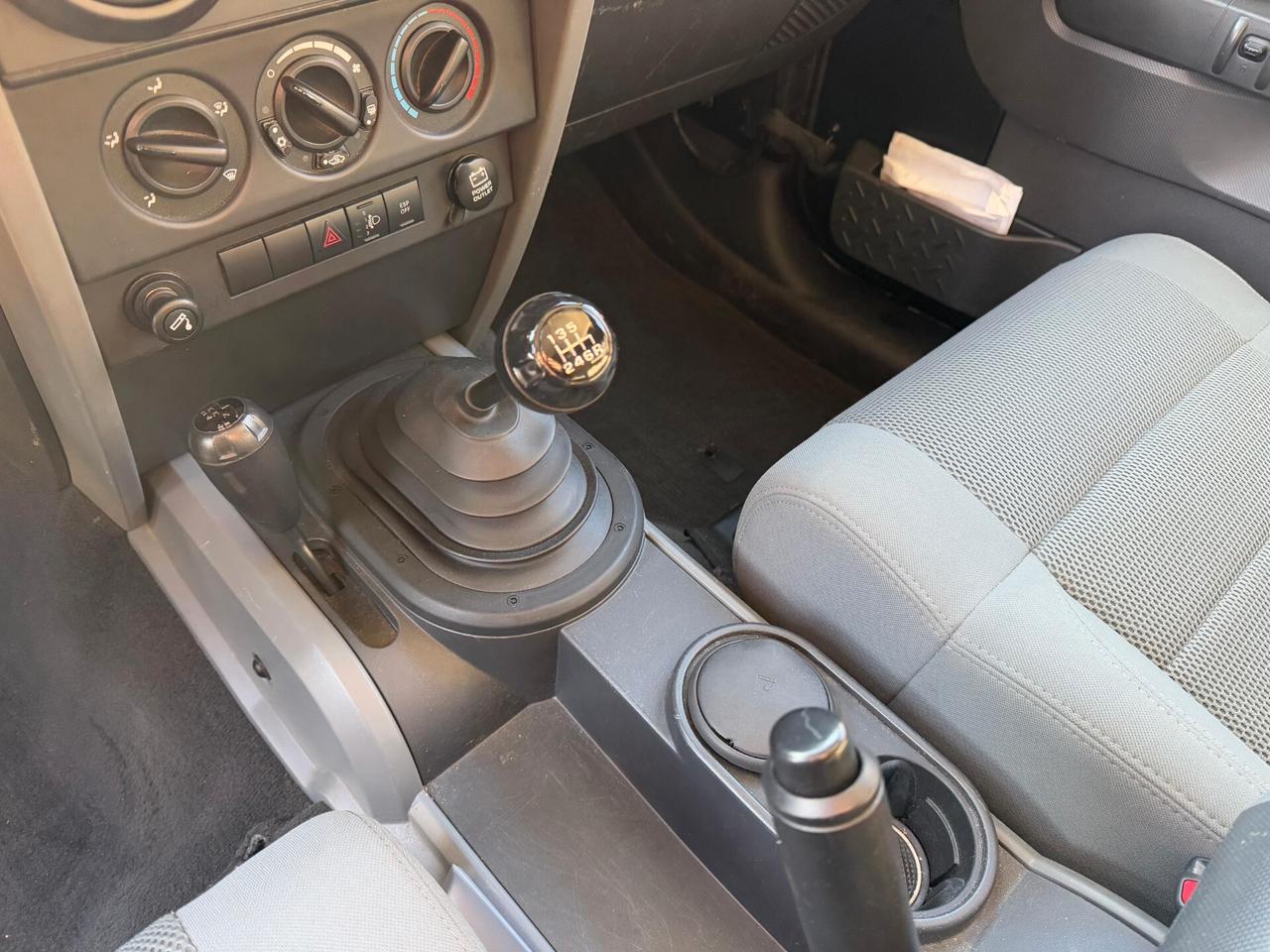 Jeep Wrangler 2.8 CRD 177CV Sport Manuale