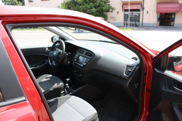 HYUNDAI i20 1.2 5 porte Advanced