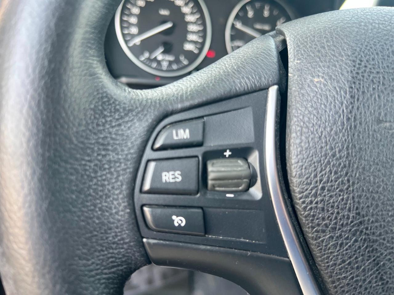 Bmw 118 d 5p. Navi Park Cruise Bixeno