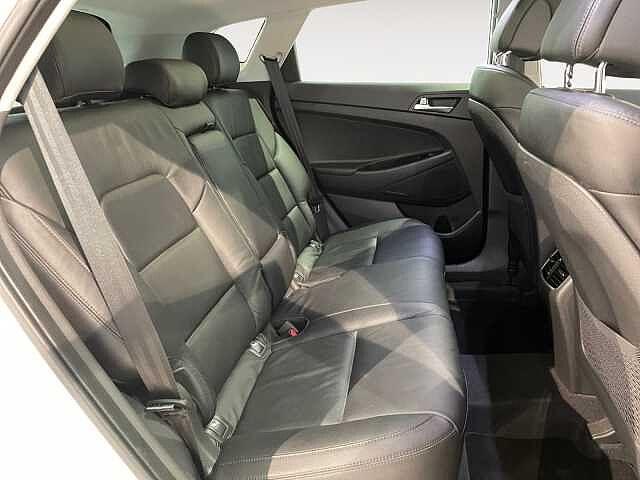 Hyundai TUCSON 2.0D 136CV 4WD Autom. XPossible - NEOPATENTATI