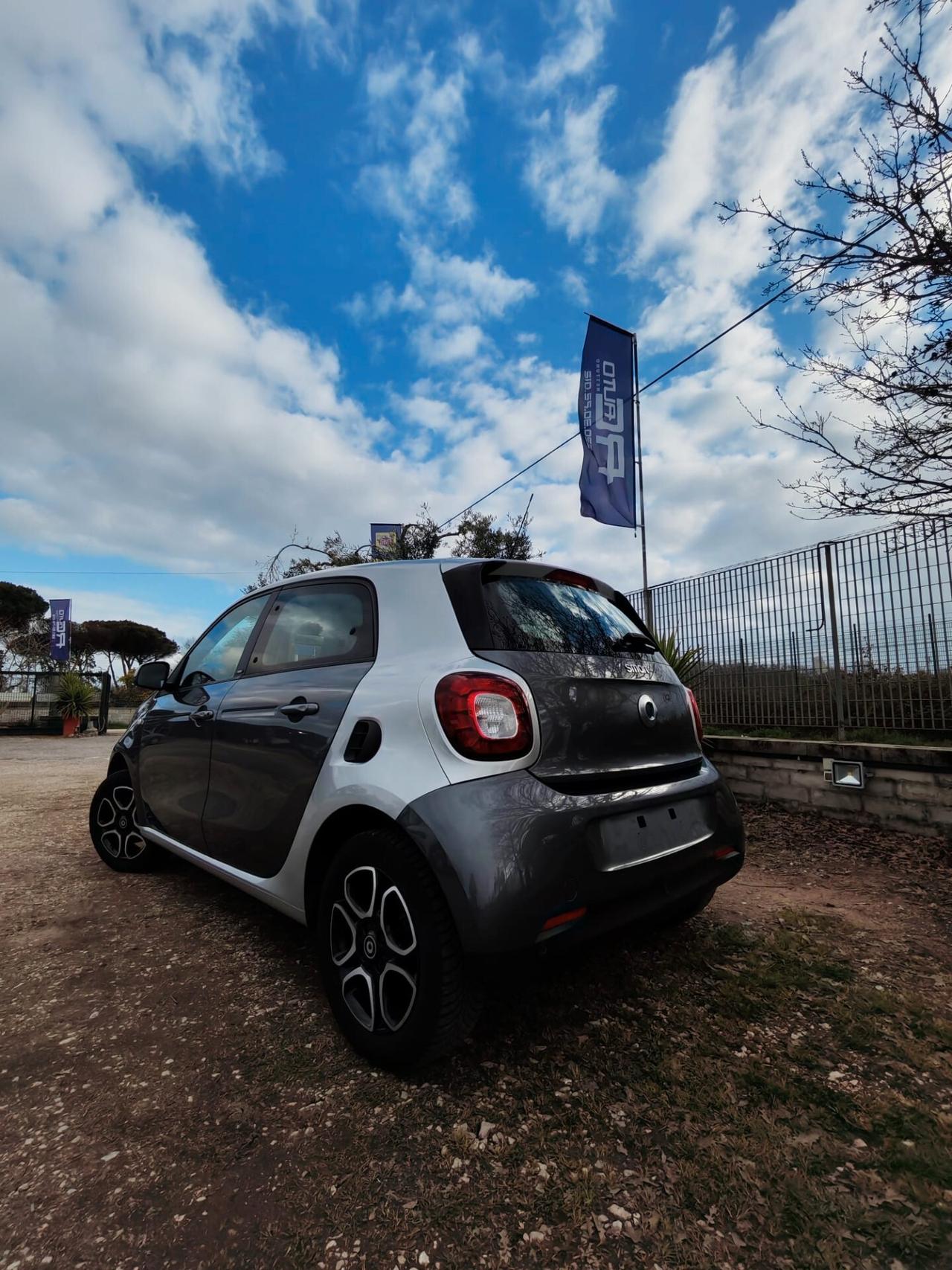 Smart ForFour 70 1.0 Prime