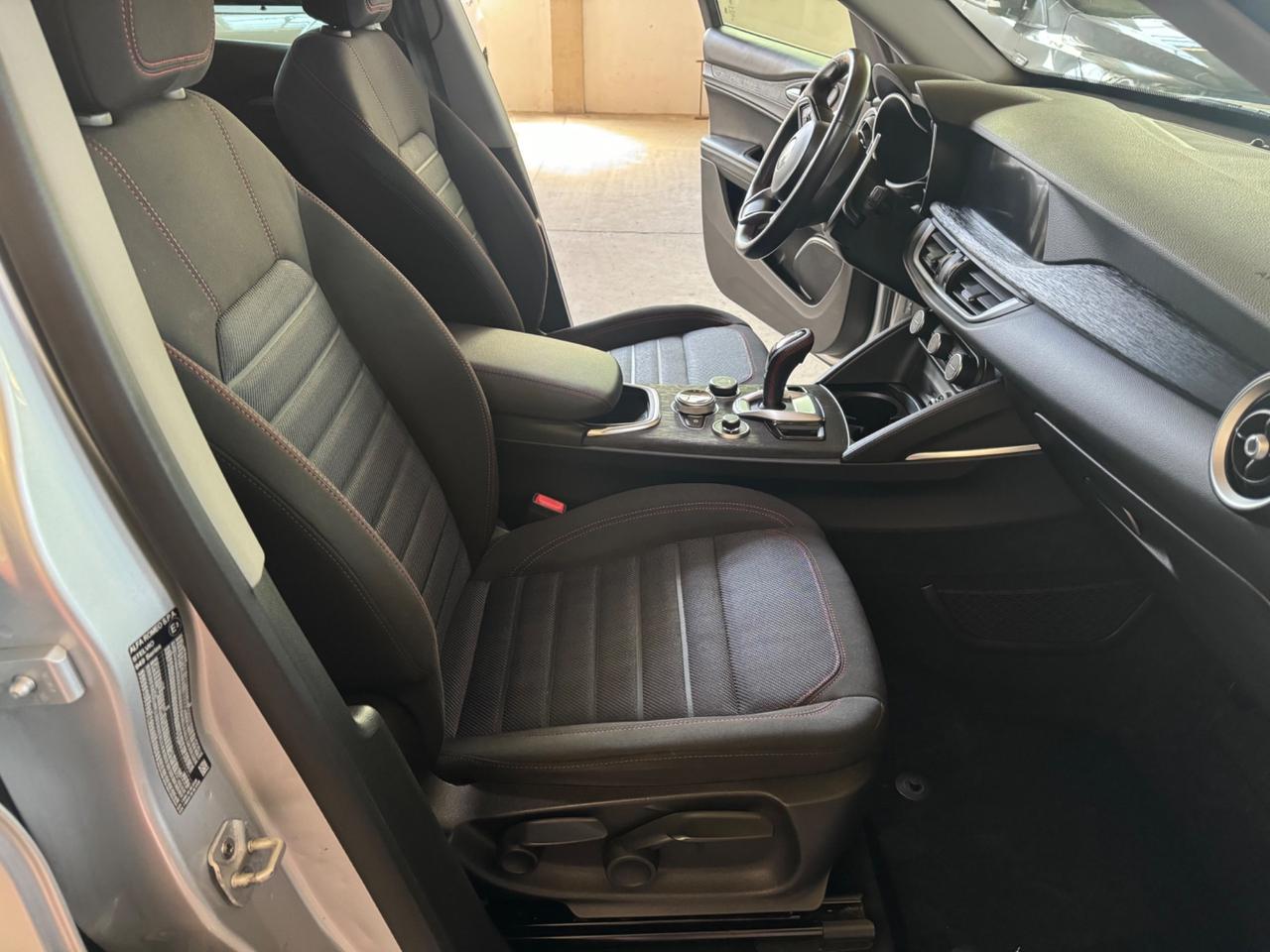 Alfa Stelvio 2.2 Diesel 160 CV AT8 RWD IVA ESPOSTA