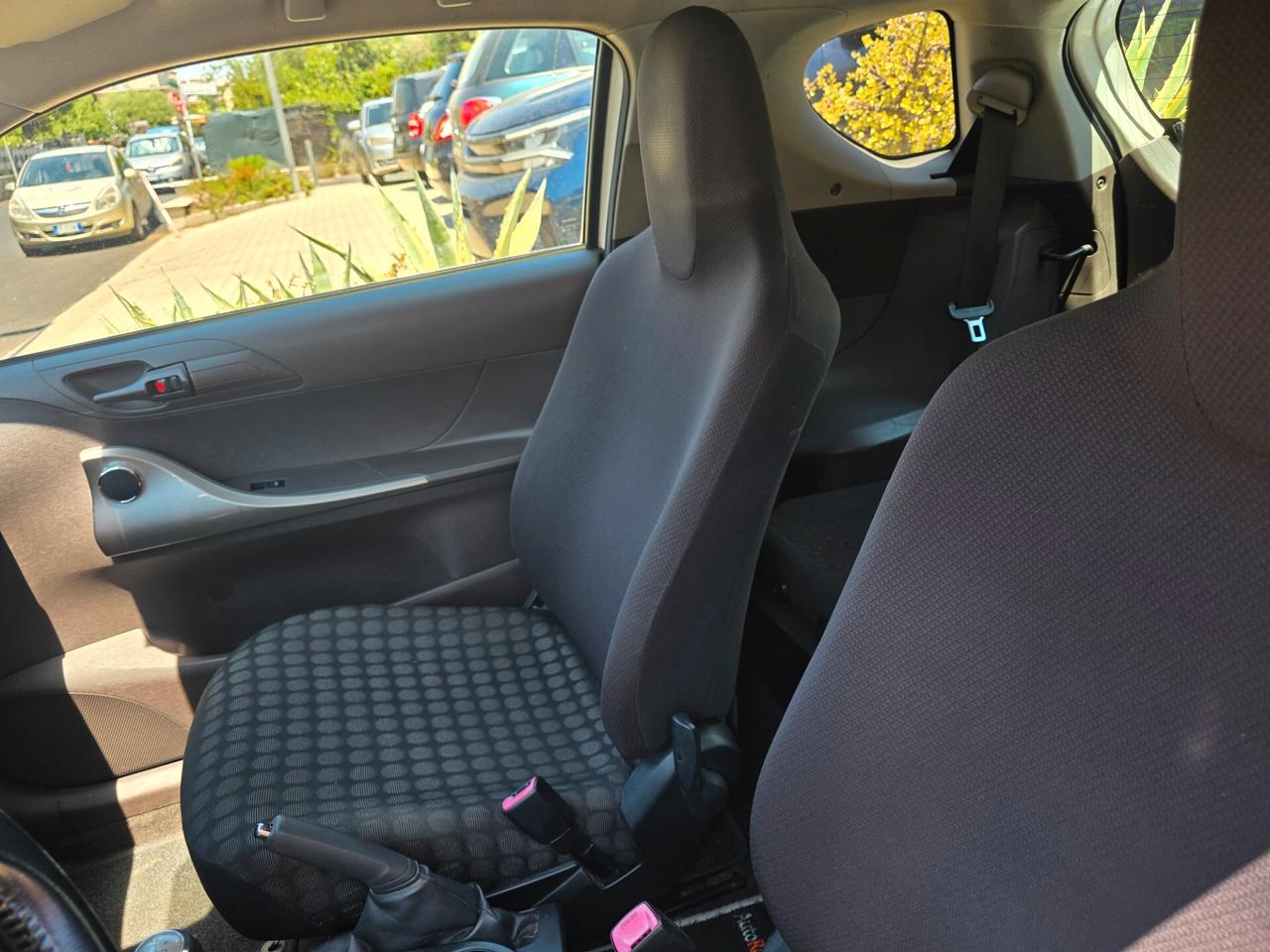 Toyota iQ 1.0 Lounge