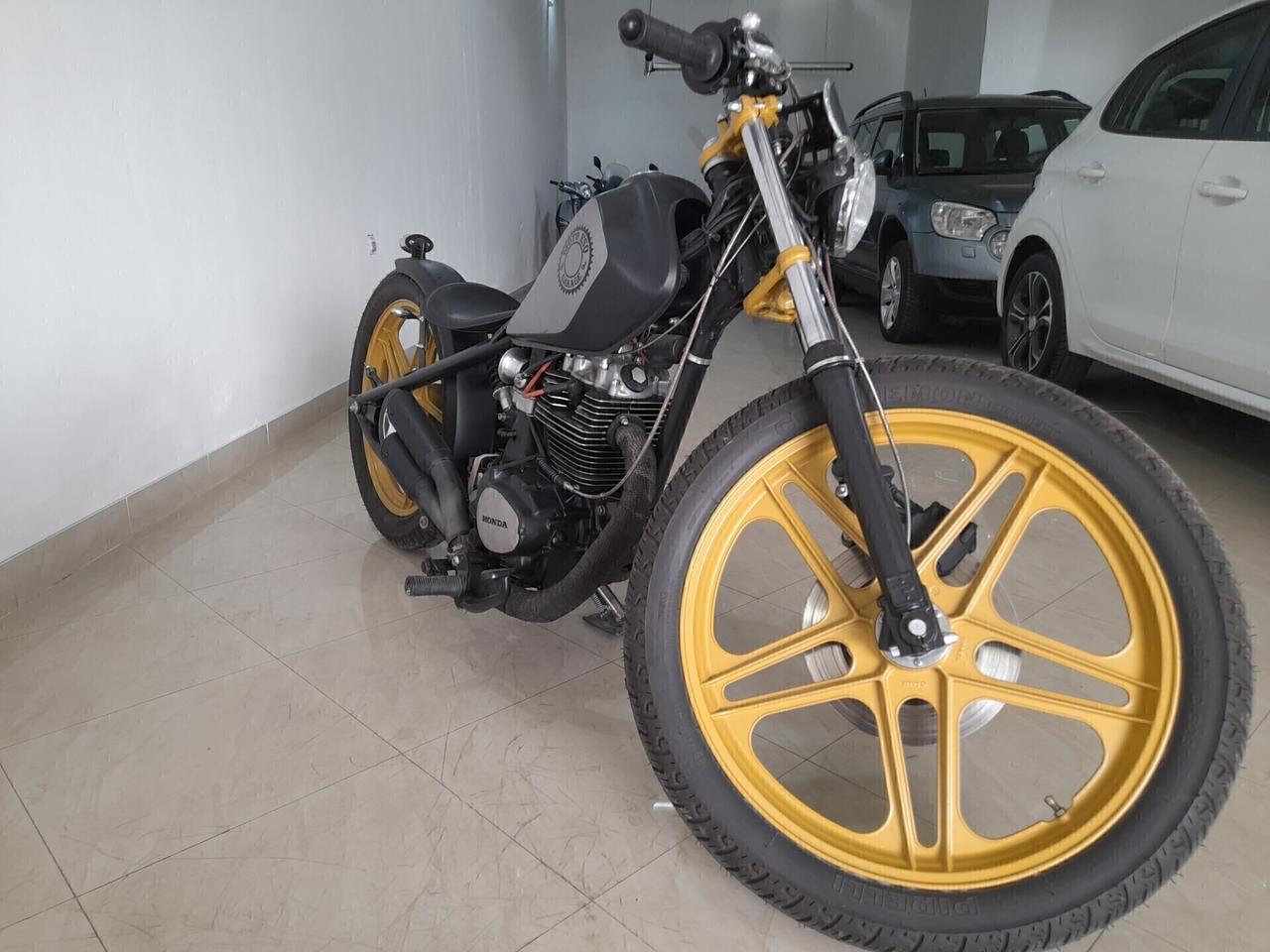 Honda CN 125 TRENTENNALE