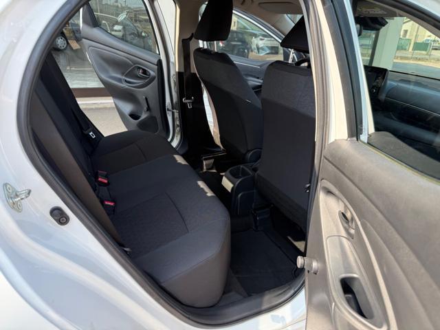 TOYOTA Yaris 1.0 5 porte Active