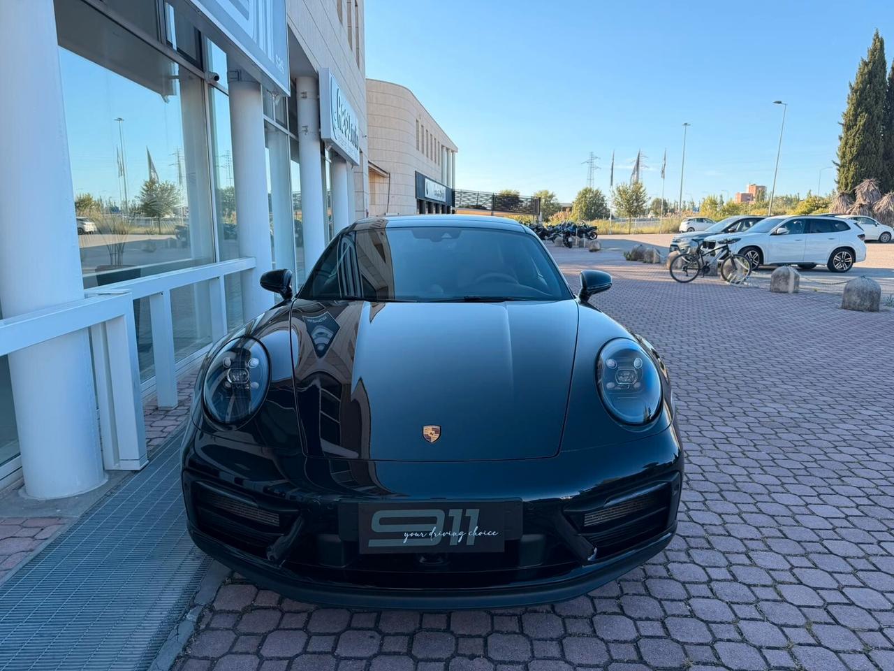 Porsche 911 Carrera 2 GTS