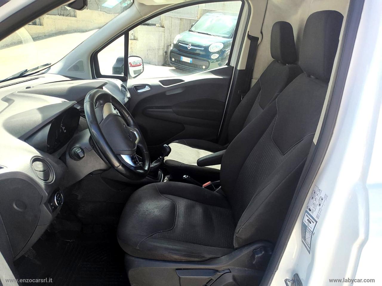 Transit Courier 1.5 TDCi 75CV Van Entry