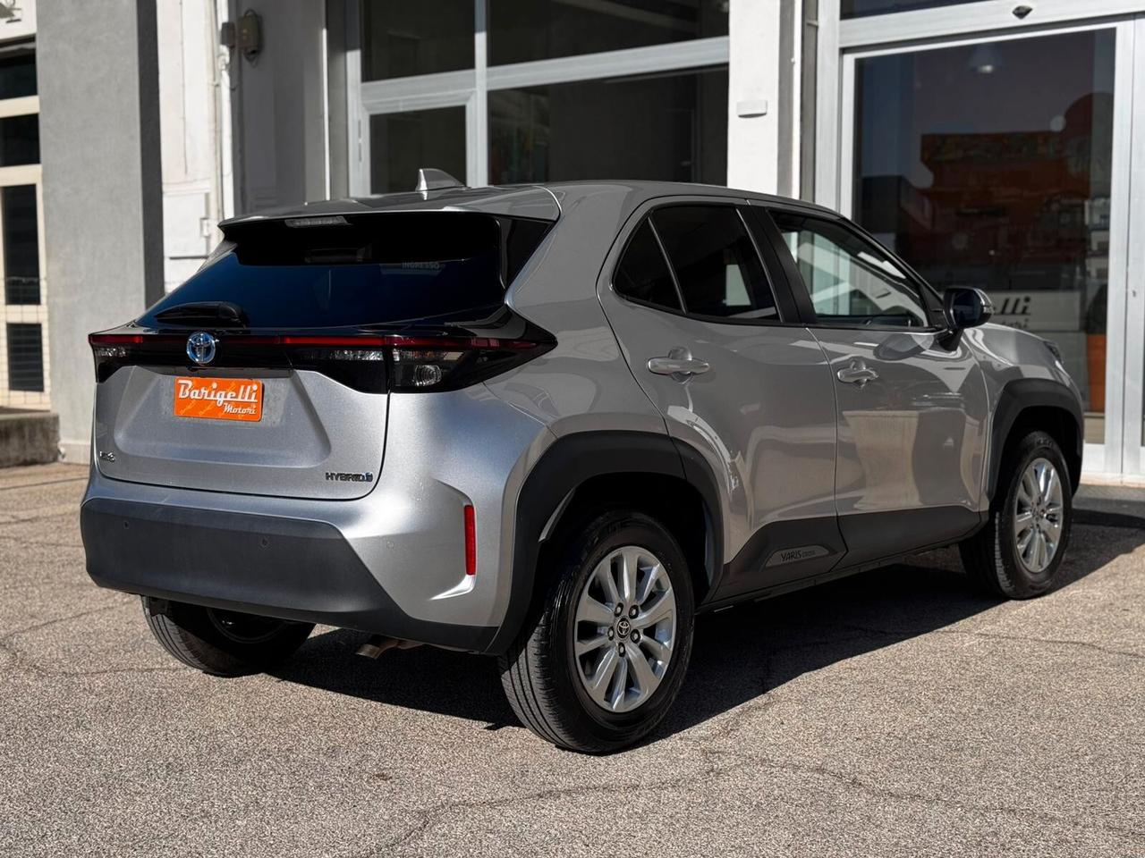 Toyota Yaris Cross 1.5 Hybrid 5p. E-CVT Business, Az. Italiana, Iva deducibile