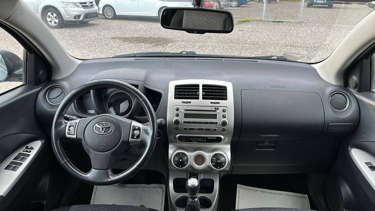 Toyota Urban Cruiser 1.4 D-4D AWD Luxury