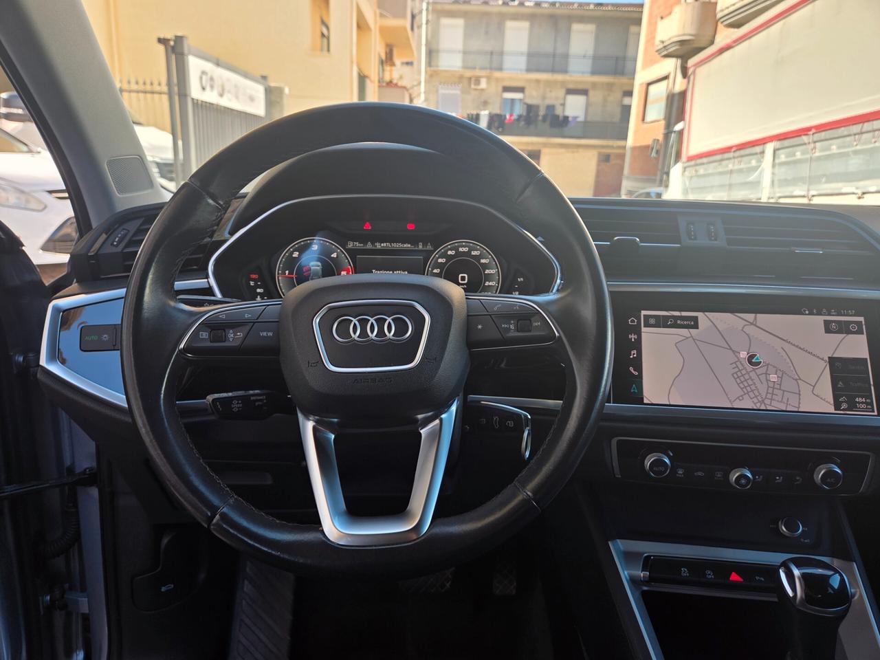 AUDI Q3 ANNO 2022 2.0 TDI 150 CV KM CERTIFICATI
