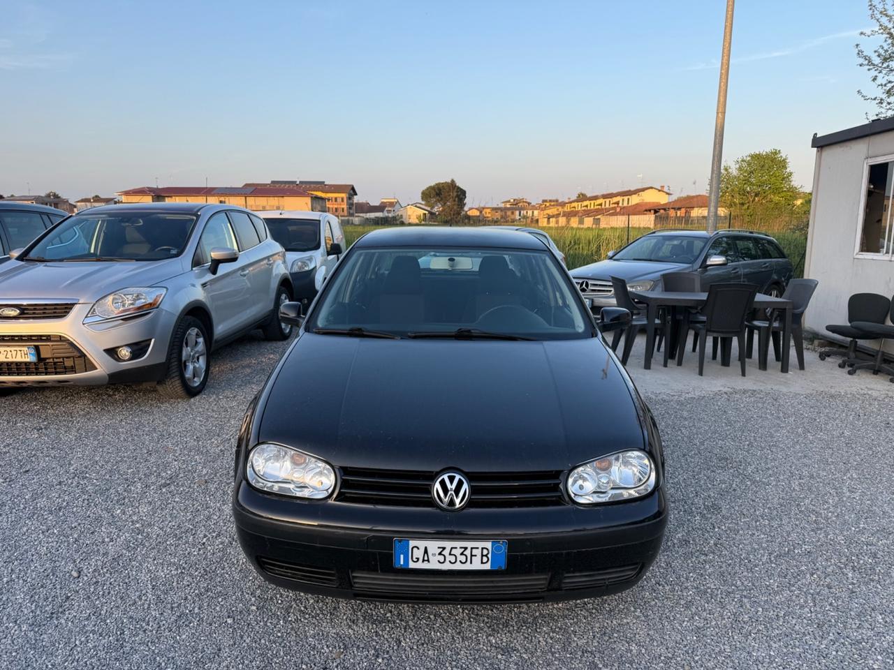 Volkswagen Golf 1.4 16V cat 5 porte