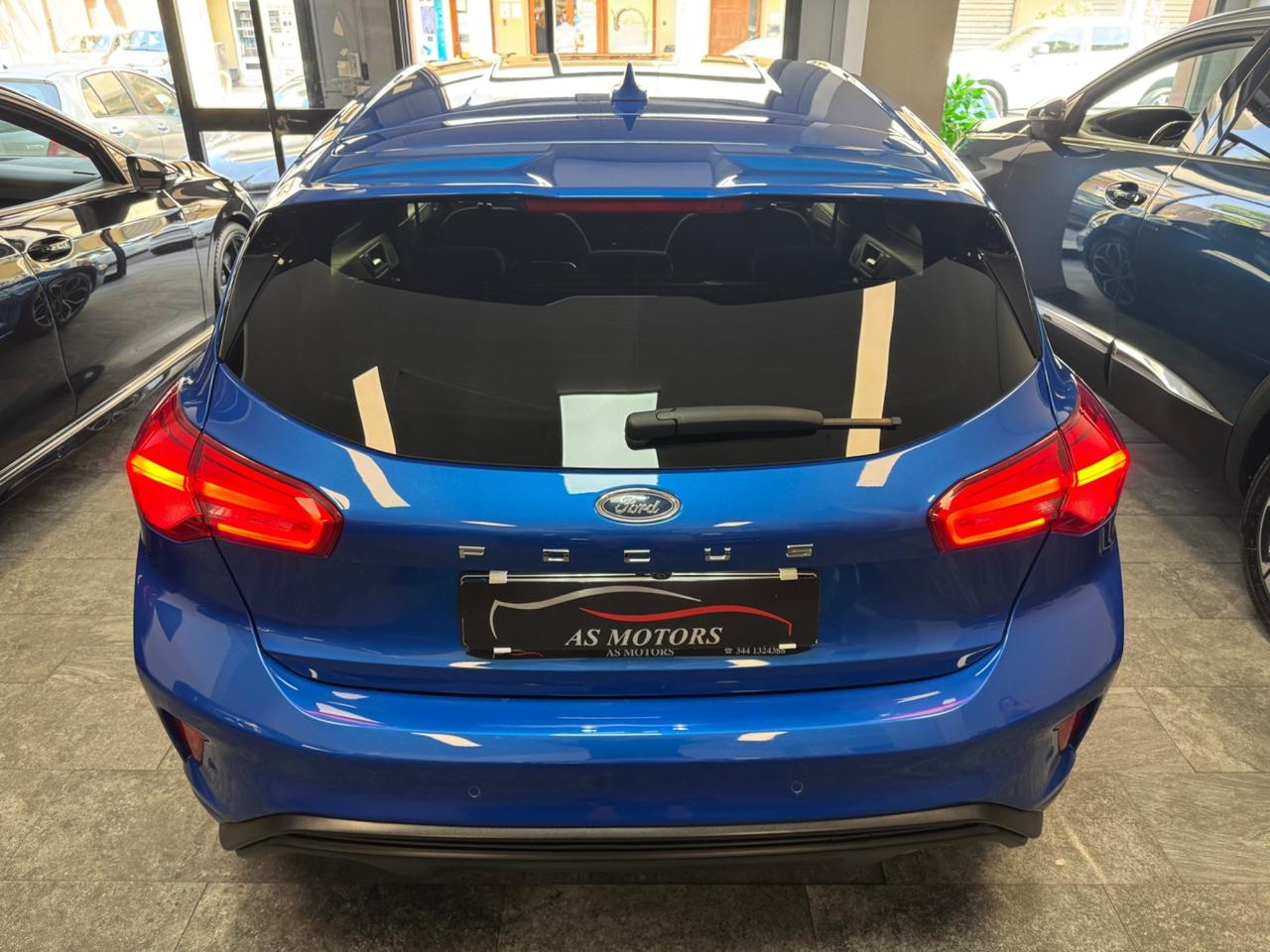 Ford Focus 1.0 EcoBoost 125 CV ST Line Finanziabile