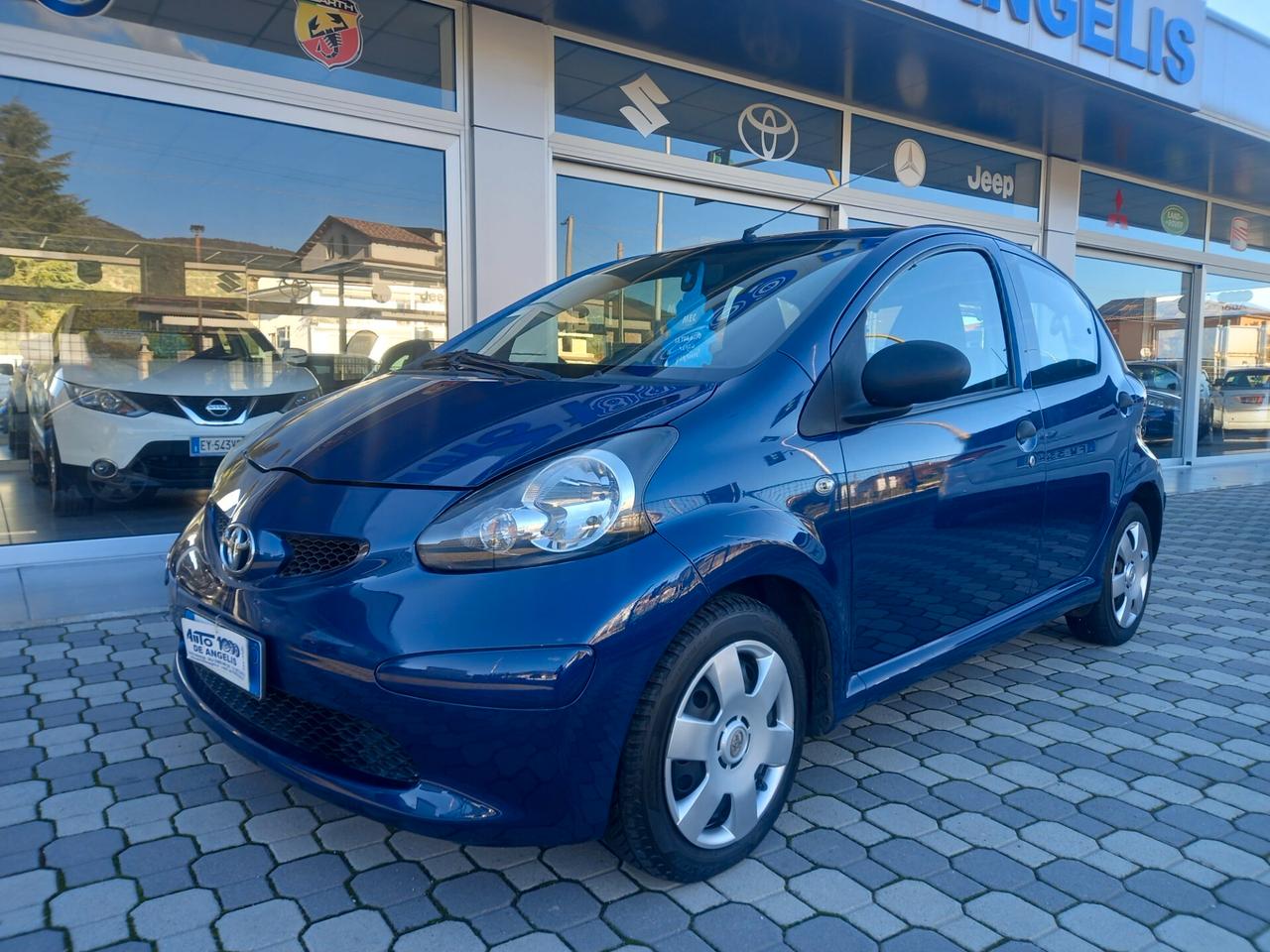 Toyota Aygo 1.0 5 PORTE ** UNICO PROPRIETARIO - COME NUOVA **