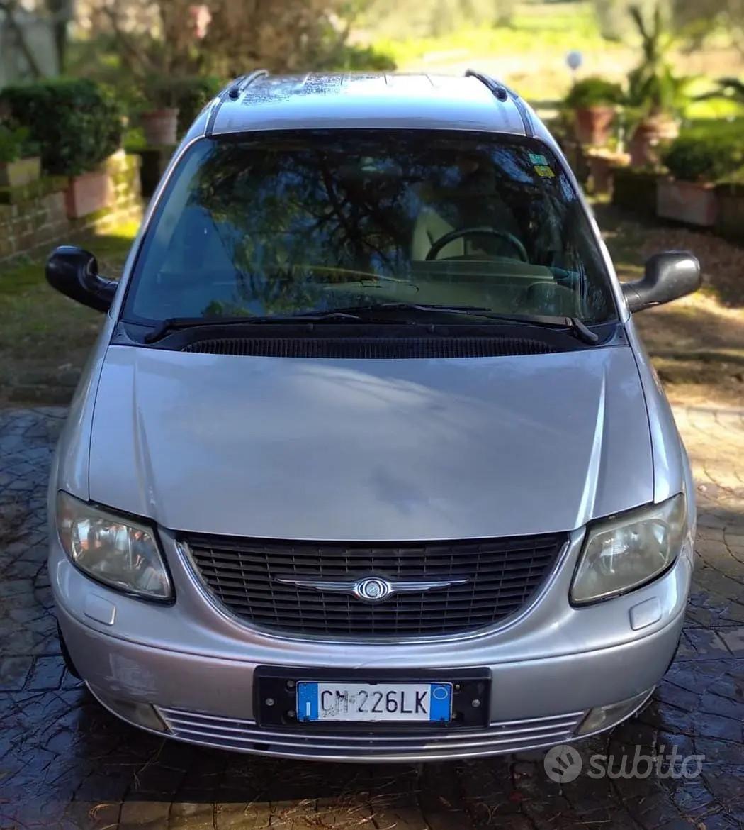 CHRYSLER VOYAGER 2.5 TDI VM 7 POSTI MANUALE 2004