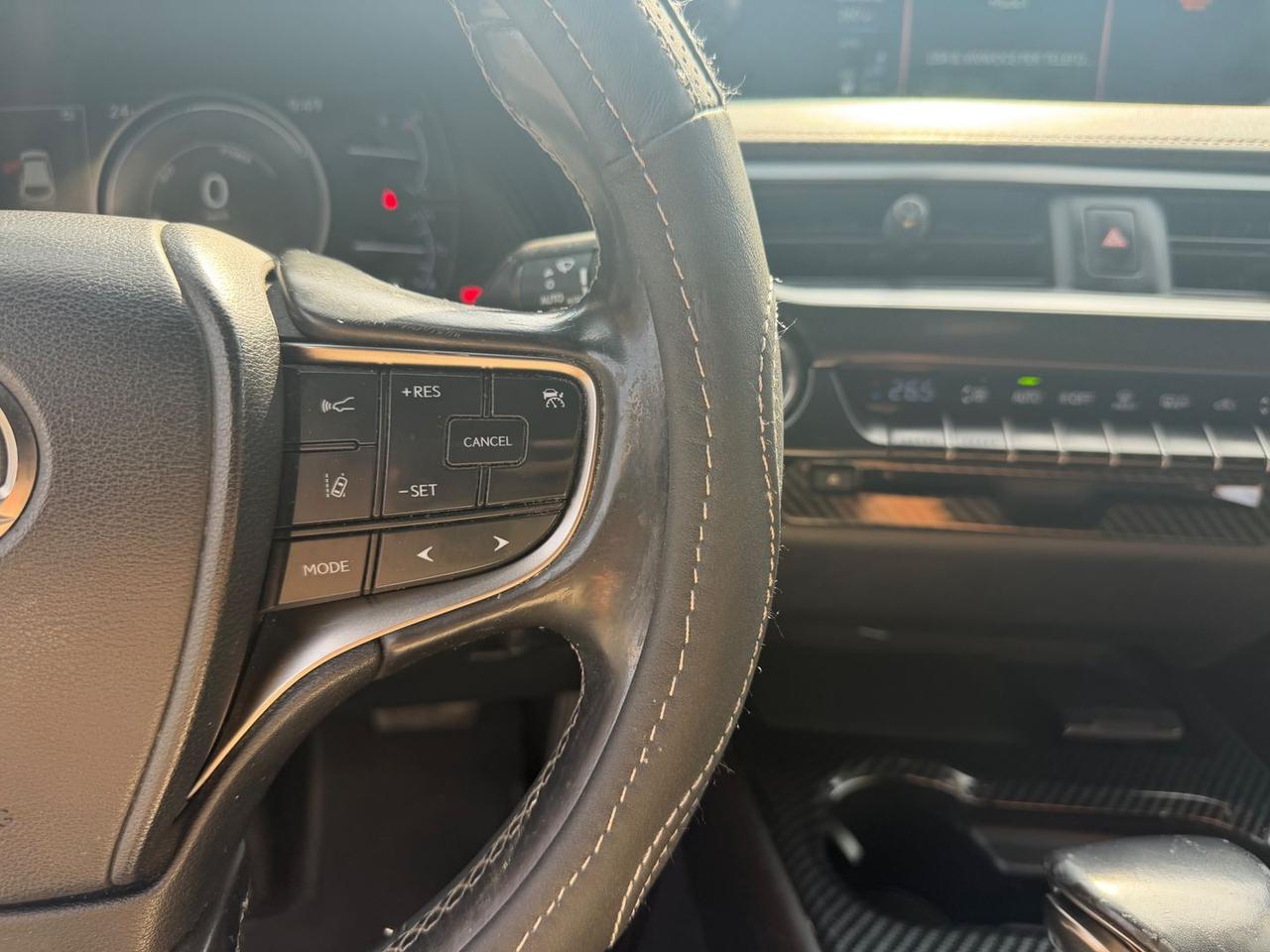 Lexus UX 250h Luxury UX 250h HEV #11284