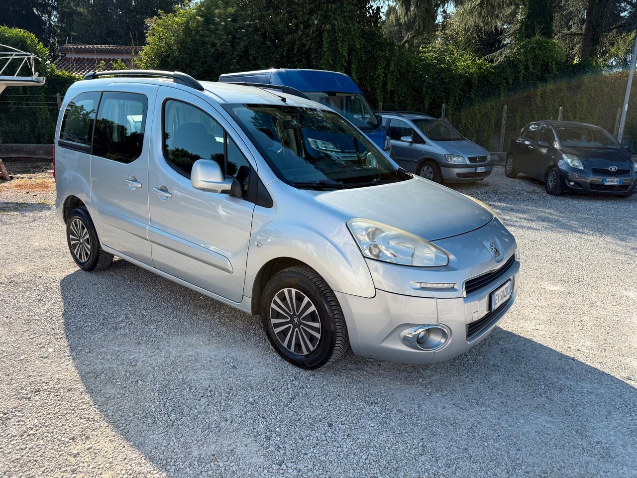 PEUGEOT Partner Tepee 1.6 Hdi AUTOCARRO N1
