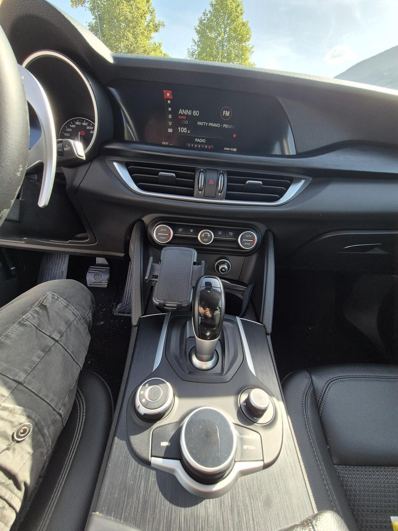 Alfa Romeo Stelvio 2.2 Turbodiesel 210 CV AT8 Q4