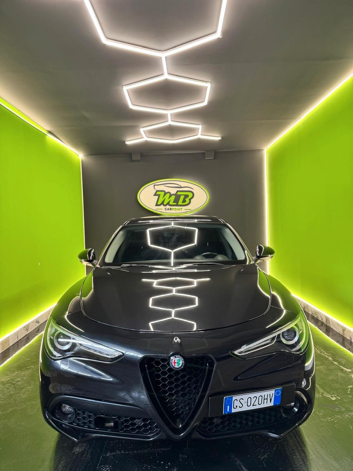 Alfa Romeo Stelvio 2.2 Turbodiesel 180 CV AT8 RWD Executive