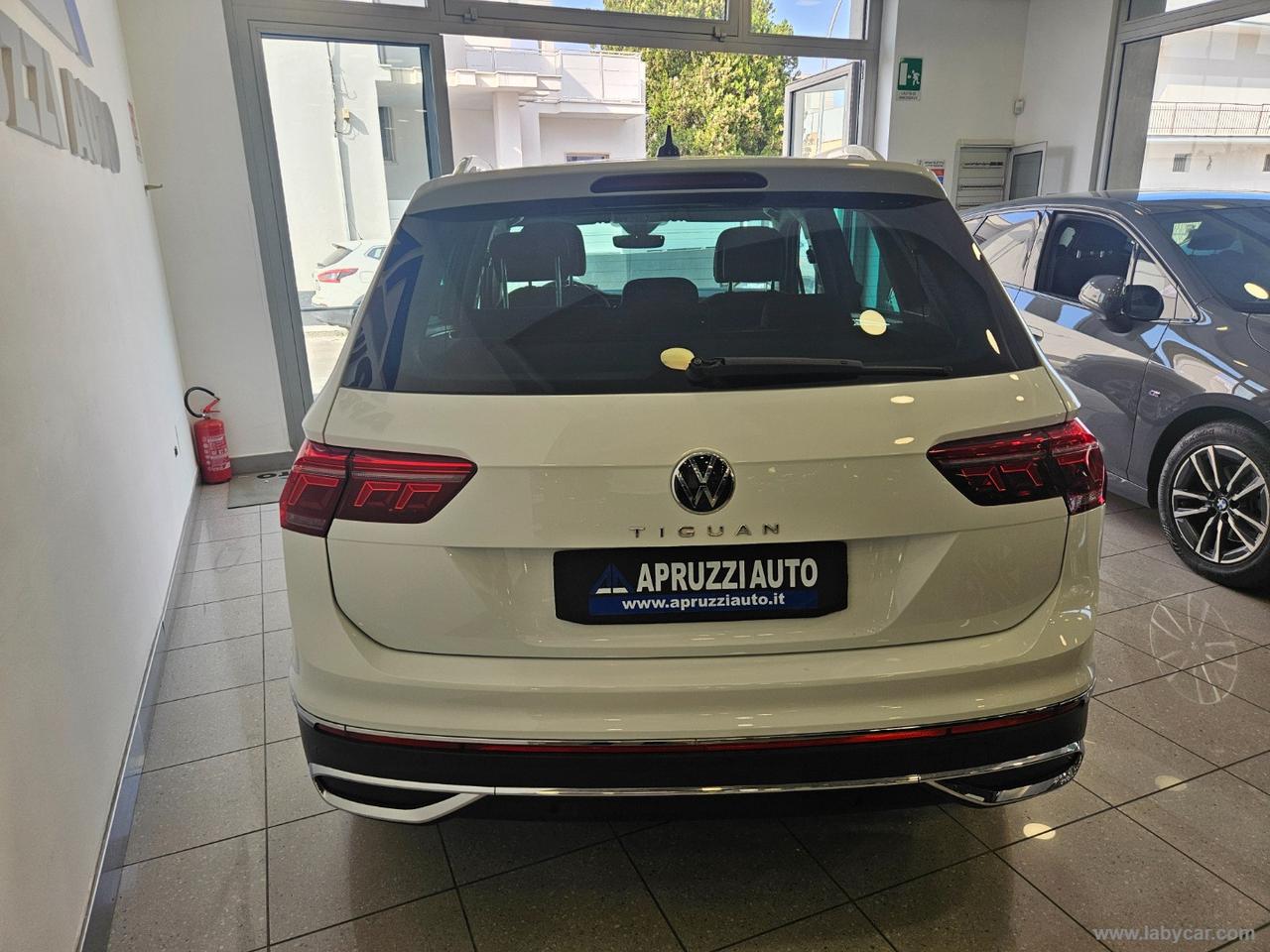 VOLKSWAGEN Tiguan 2.0 TDI 150CV SCR DSG Elegance