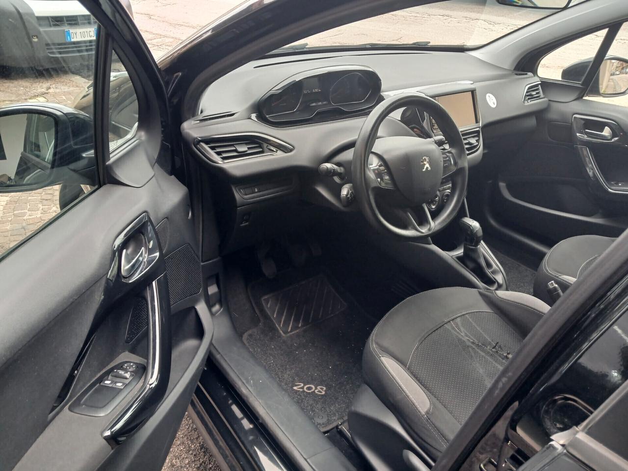 Peugeot 208 1.0 VTi 68 CV 5 porte Access