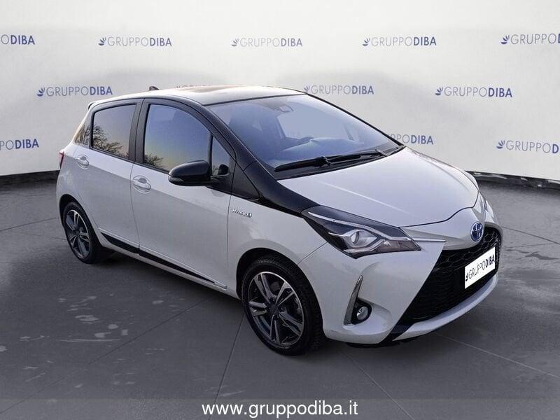 Toyota Yaris III 2017 5p Benzina 5p 1.5h y20 Bitone