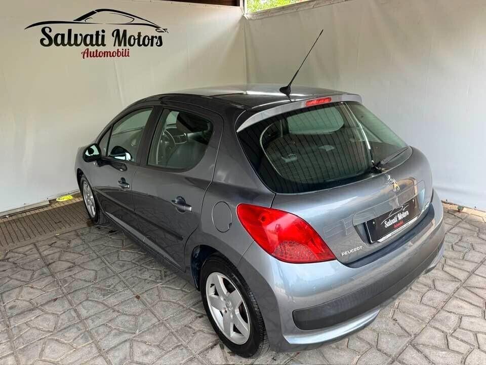 Peugeot 207 1.4 HDi 70CV 5p. X Line