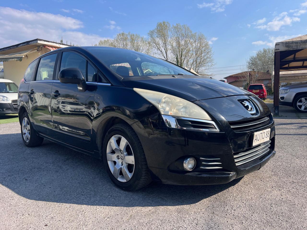 Peugeot 5008 1.6 HDi 110CV Business