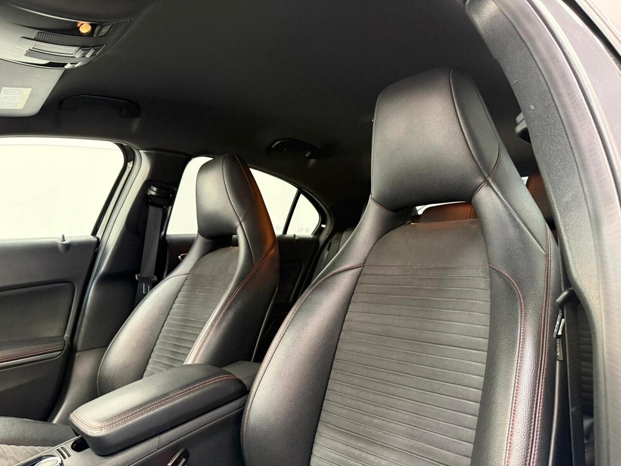 Mercedes-benz A 200 d 200d AMG Premium FULL LED