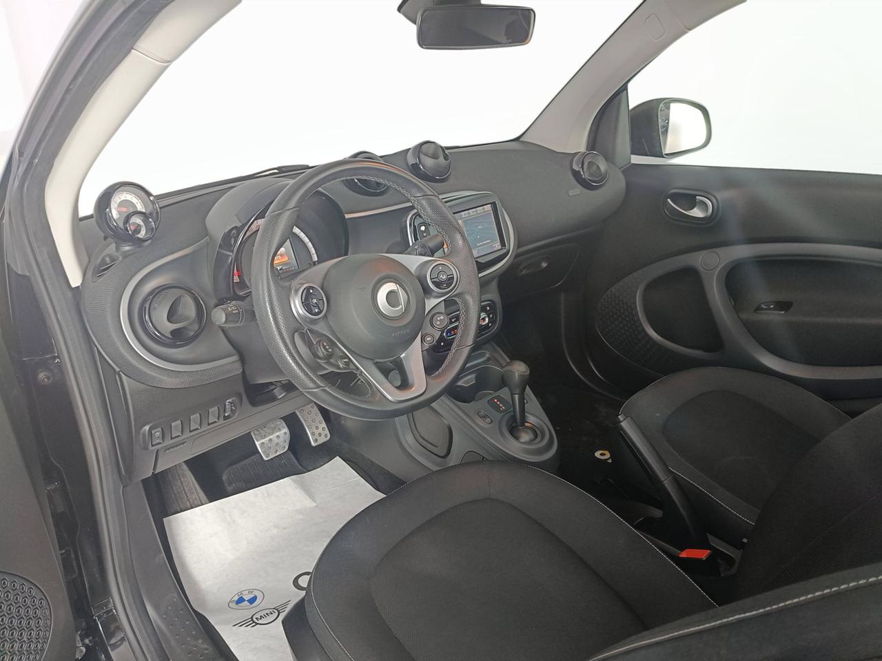 SMART Fortwo III 2015 Cabrio - Fortwo Cabrio 0.9 t Prime 90cv twinamic my19