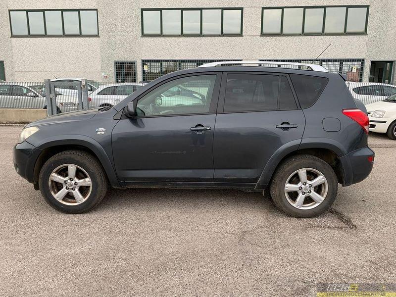 Toyota RAV4 RAV4 2.2 D-4D 177 CV Luxury