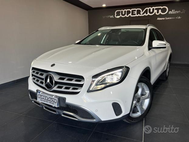 MERCEDES-BENZ GLA 200 d Automatic Sport