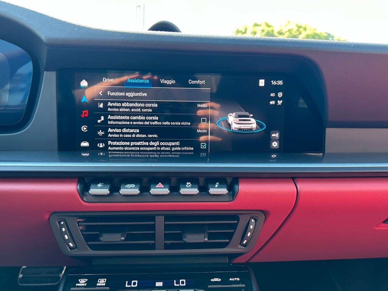 Porsche 992.2 911 Cabrio 3.6 Carrera 4 GTS auto 541 CV