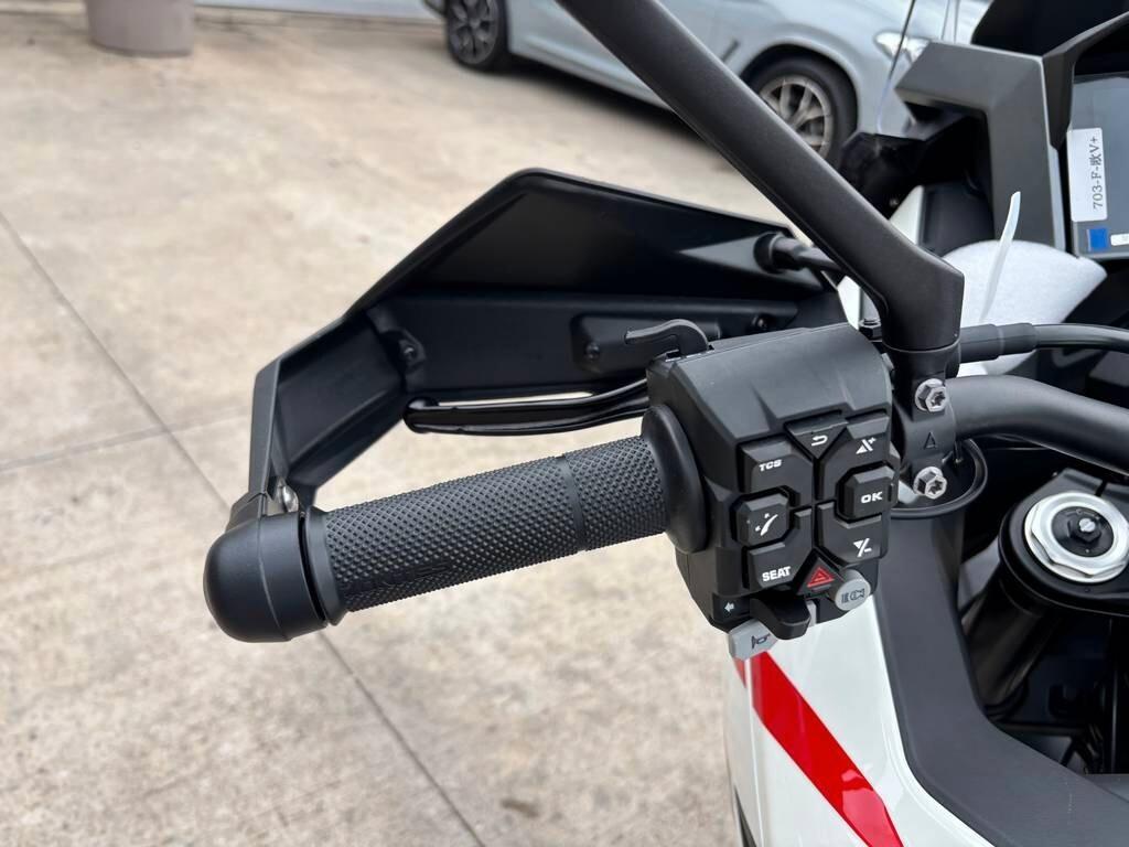 Zontes ZT 703 F tua a soli 85 euro al mese senza anticipo