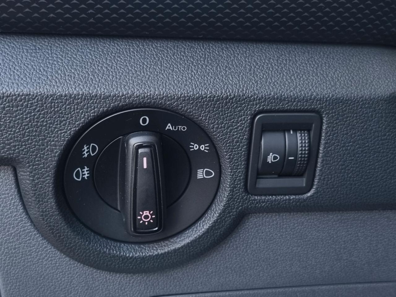 Volkswagen T-Cross 2019 1.0 tsi Urban 95cv