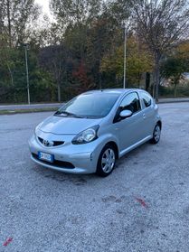 Toyota Aygo 1.0 12V VVT-i 3 porte Sol