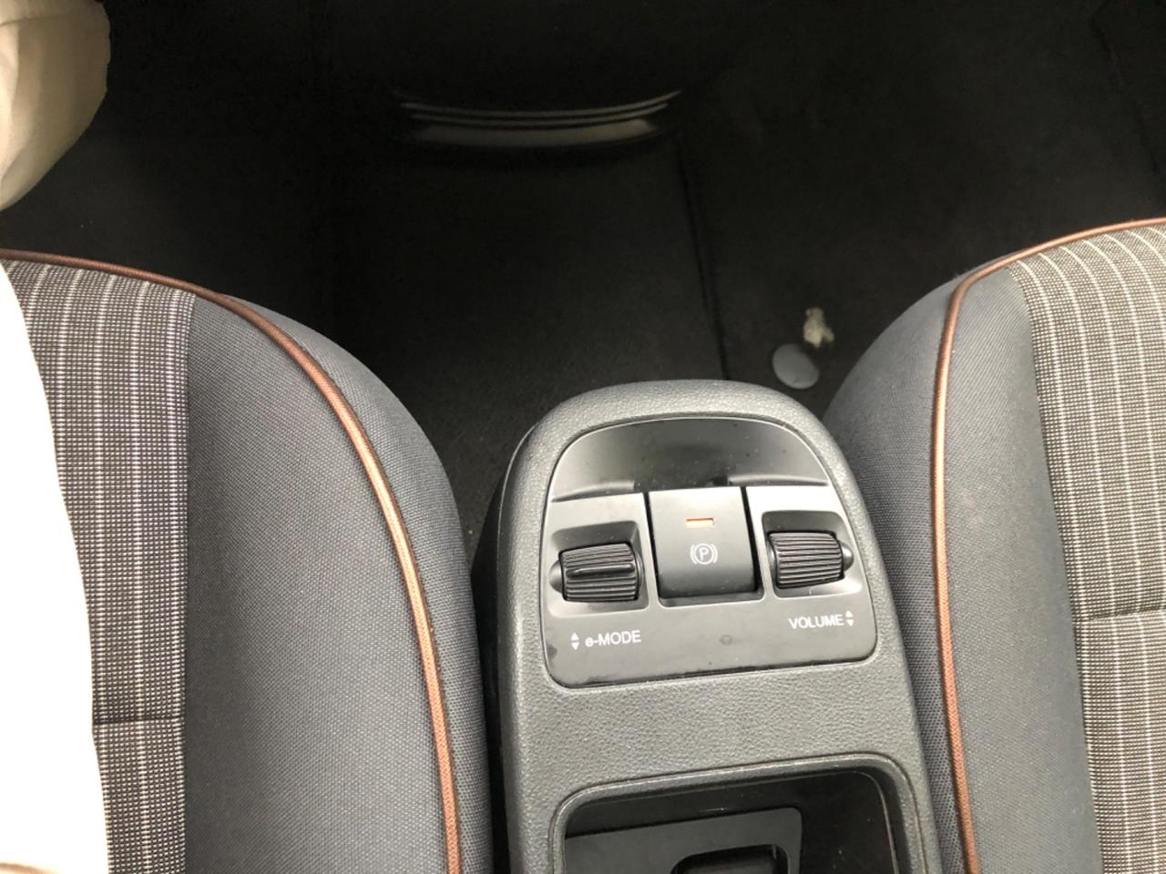 Fiat 500 500e Berlina 42 kWh Opening Edition Business