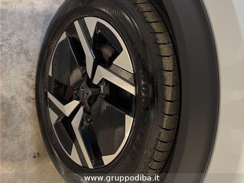 Peugeot 2008 II 2023 1.2 puretech Allure s&s 100cv