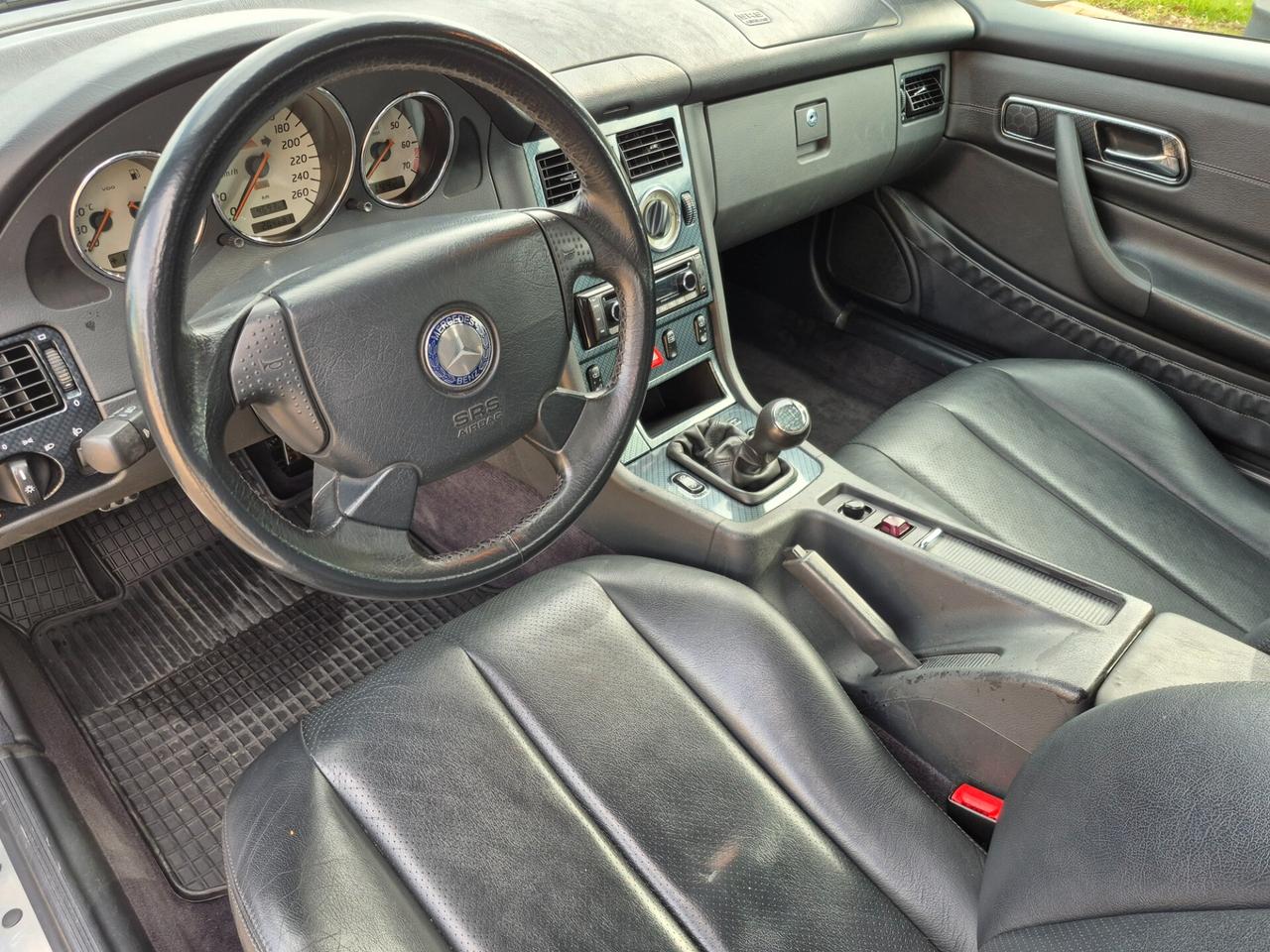 Mercedes-benz SLK 200 cat