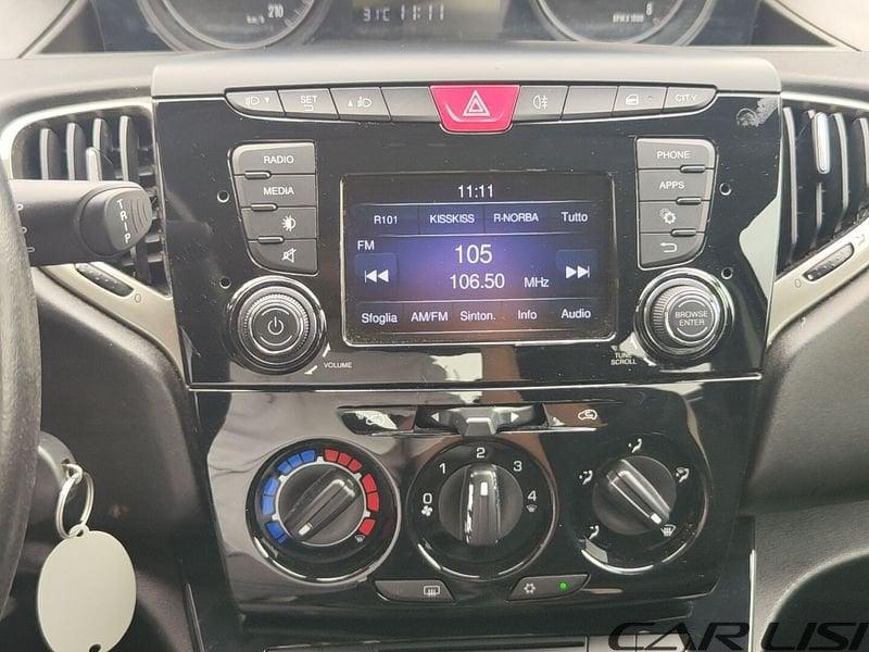 Lancia Ypsilon Ypsilon 1.2 69 CV 5 porte Silver
