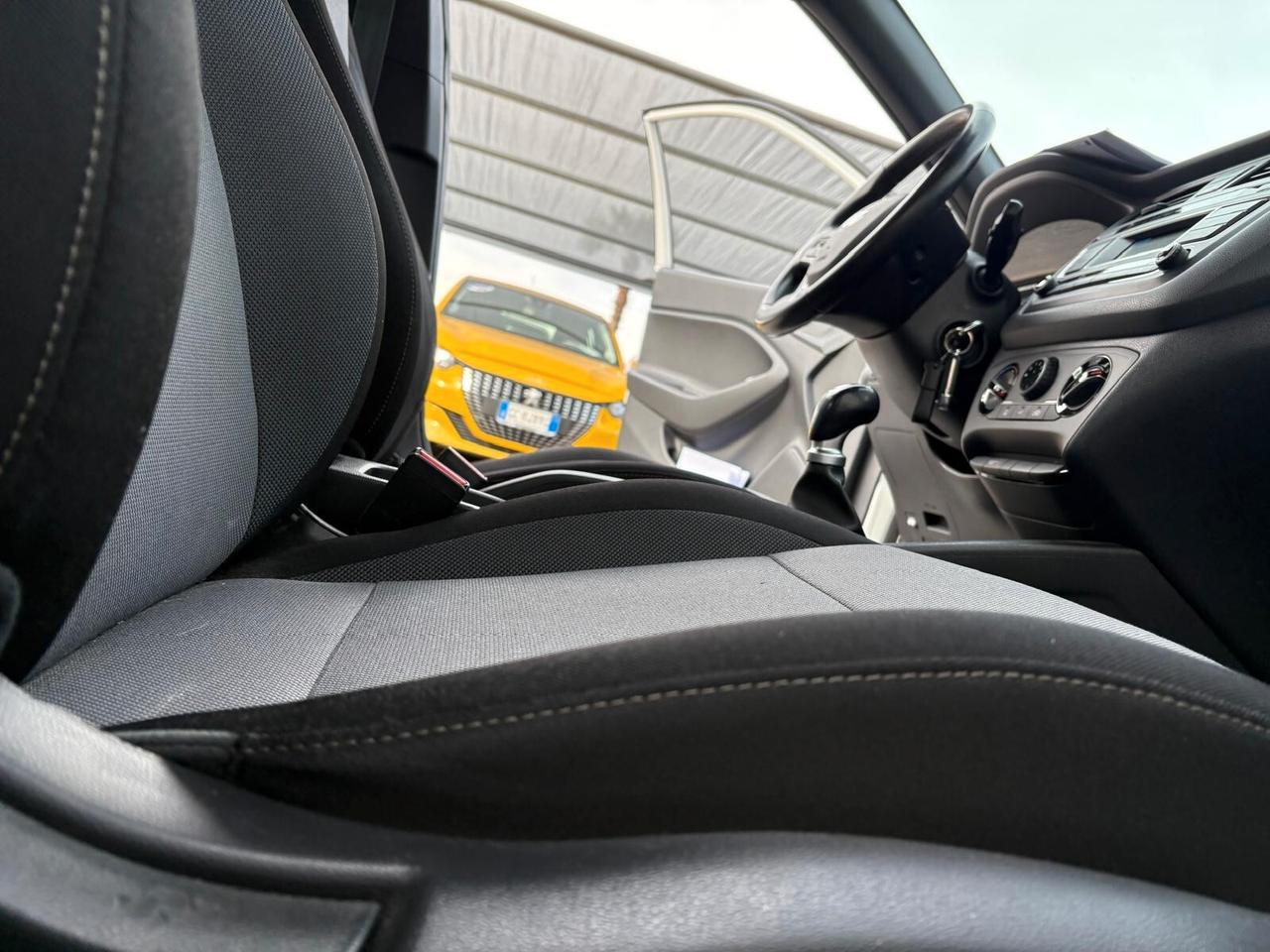 Hyundai i20 BLACKLINE 1.2 75 CV 5 porte UNICO PR.