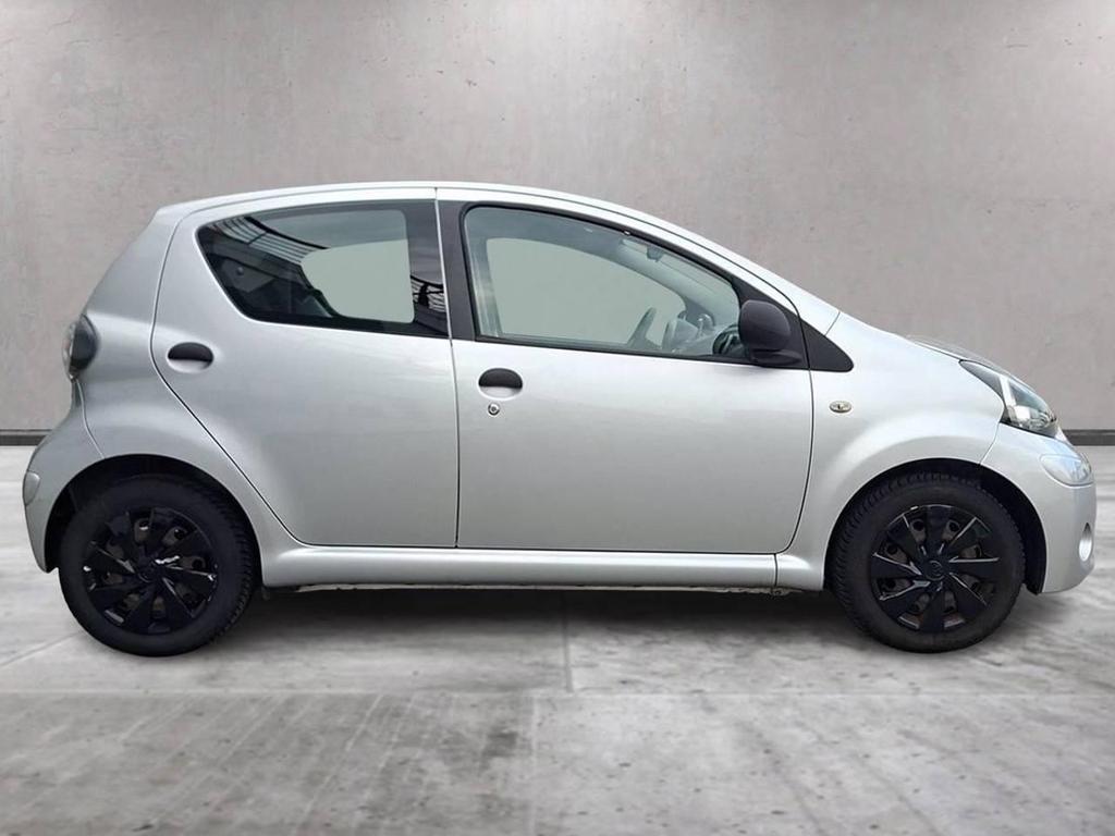 Toyota Aygo 5 Porte 1.0 VVT-i Active Connect